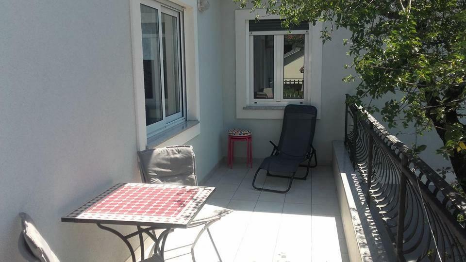 Ferienwohnung Apartman Ilonka Novi Vinodolski Exterior foto